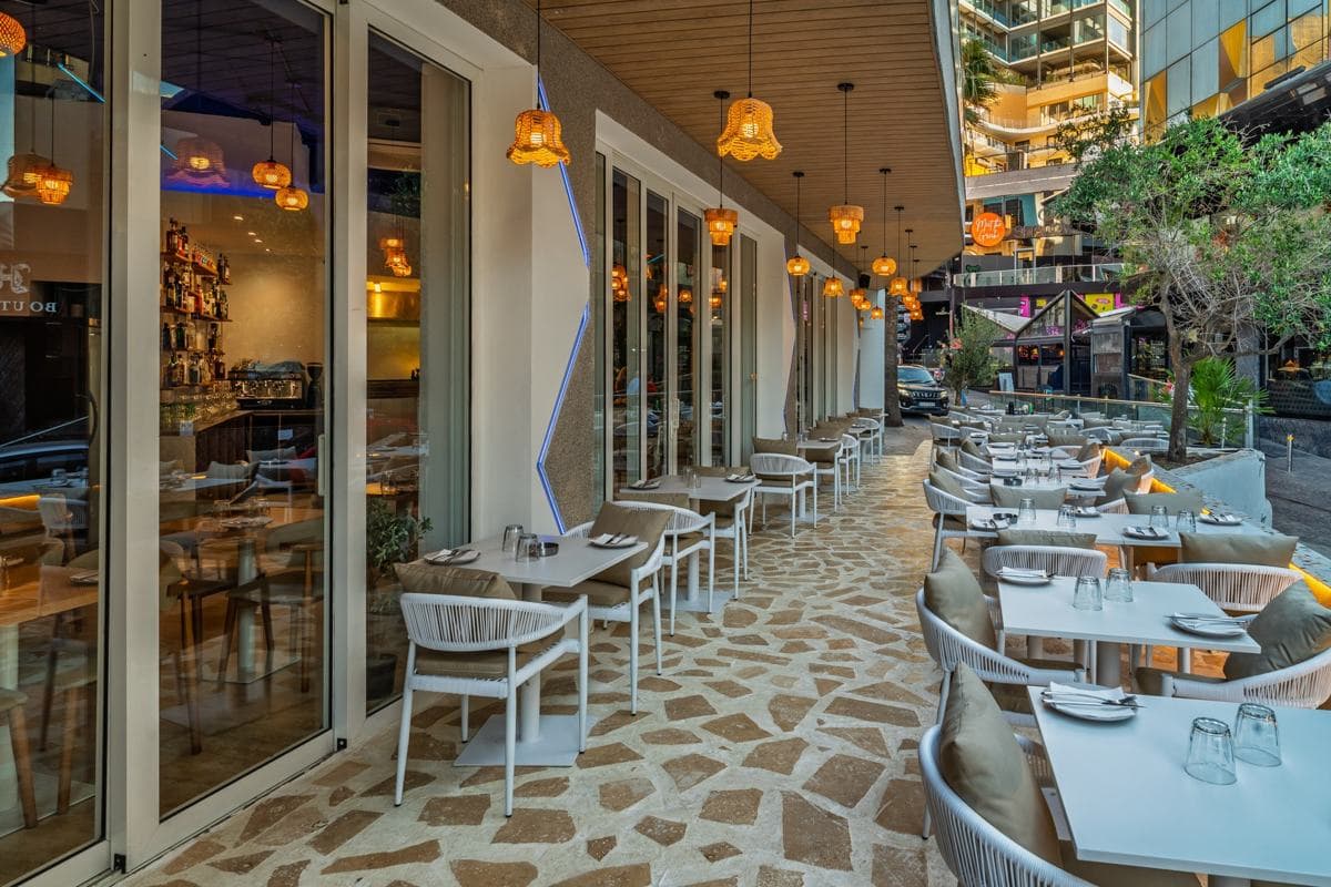 Kreta Greek restaurant — best food in Paceville, St Julian's Malta